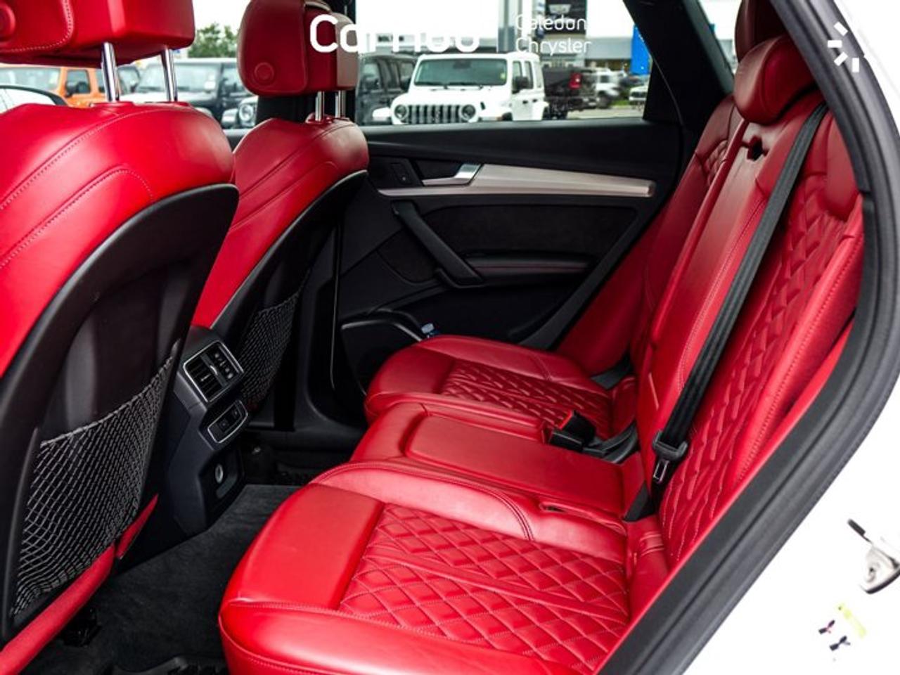 2018 Audi SQ5 3.0 TFSI quattro Progressiv tiptronic 3.0T V6 | Panoramic Roof | Navigation | Heated Seats | Active Suspension Photo