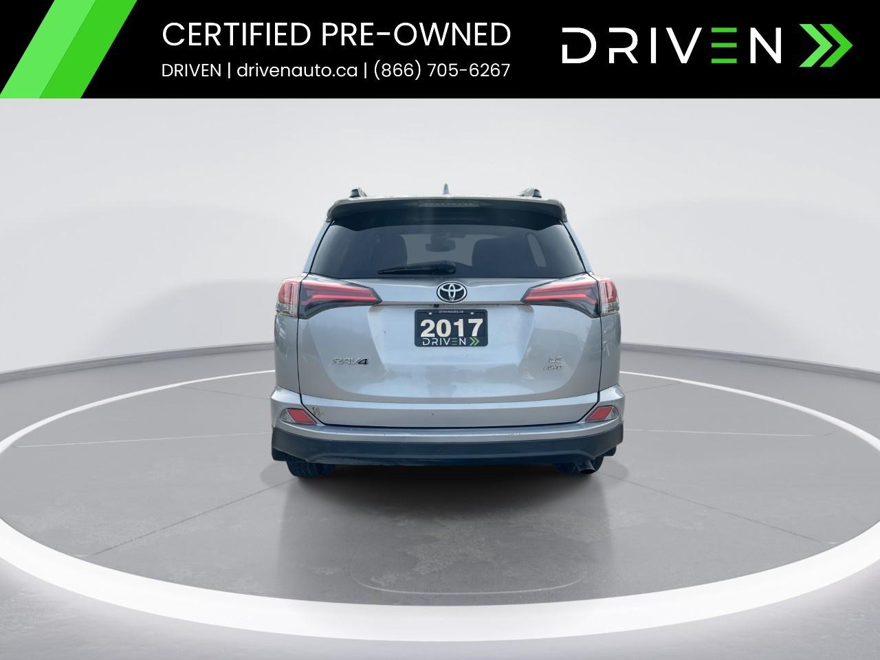 2017 Toyota RAV4 AWD 4dr LE Photo