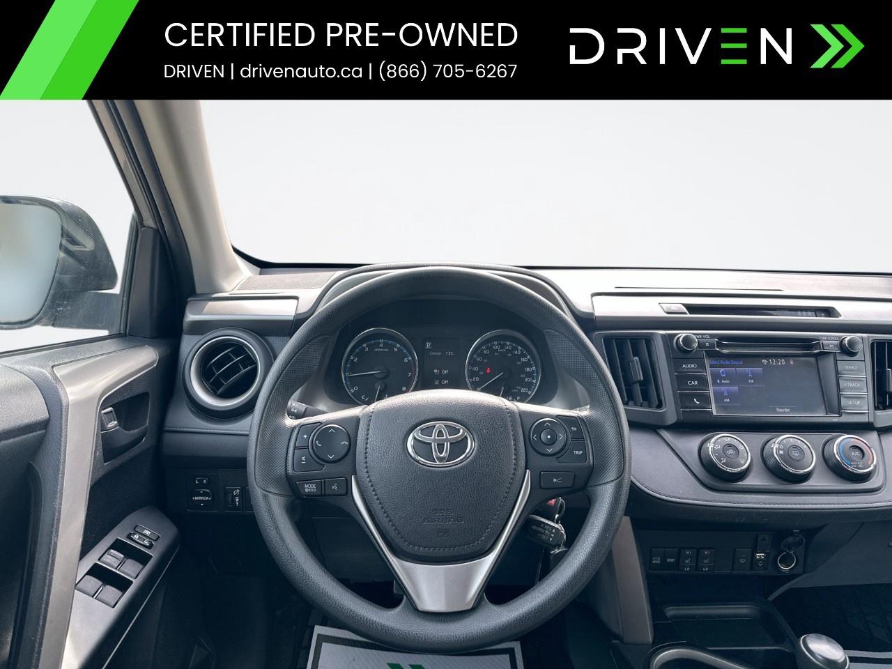 2017 Toyota RAV4 AWD 4dr LE Photo