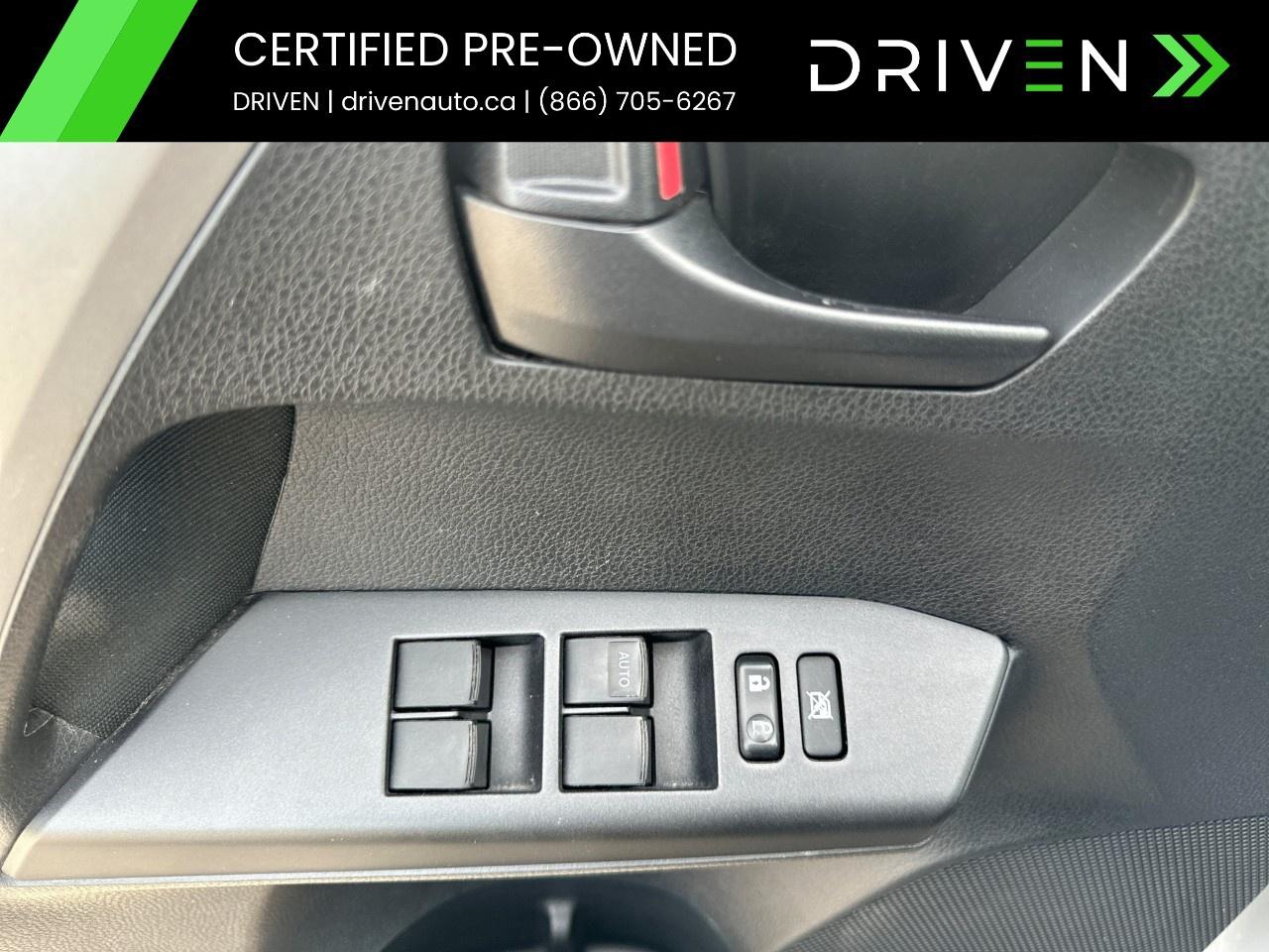 2017 Toyota RAV4 AWD 4dr LE Photo