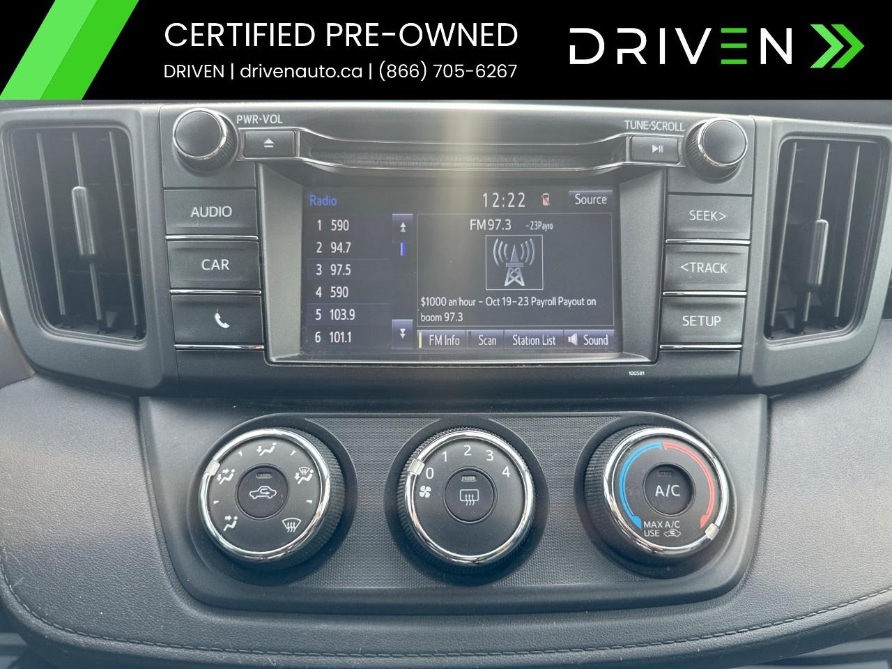 2017 Toyota RAV4 AWD 4dr LE Photo
