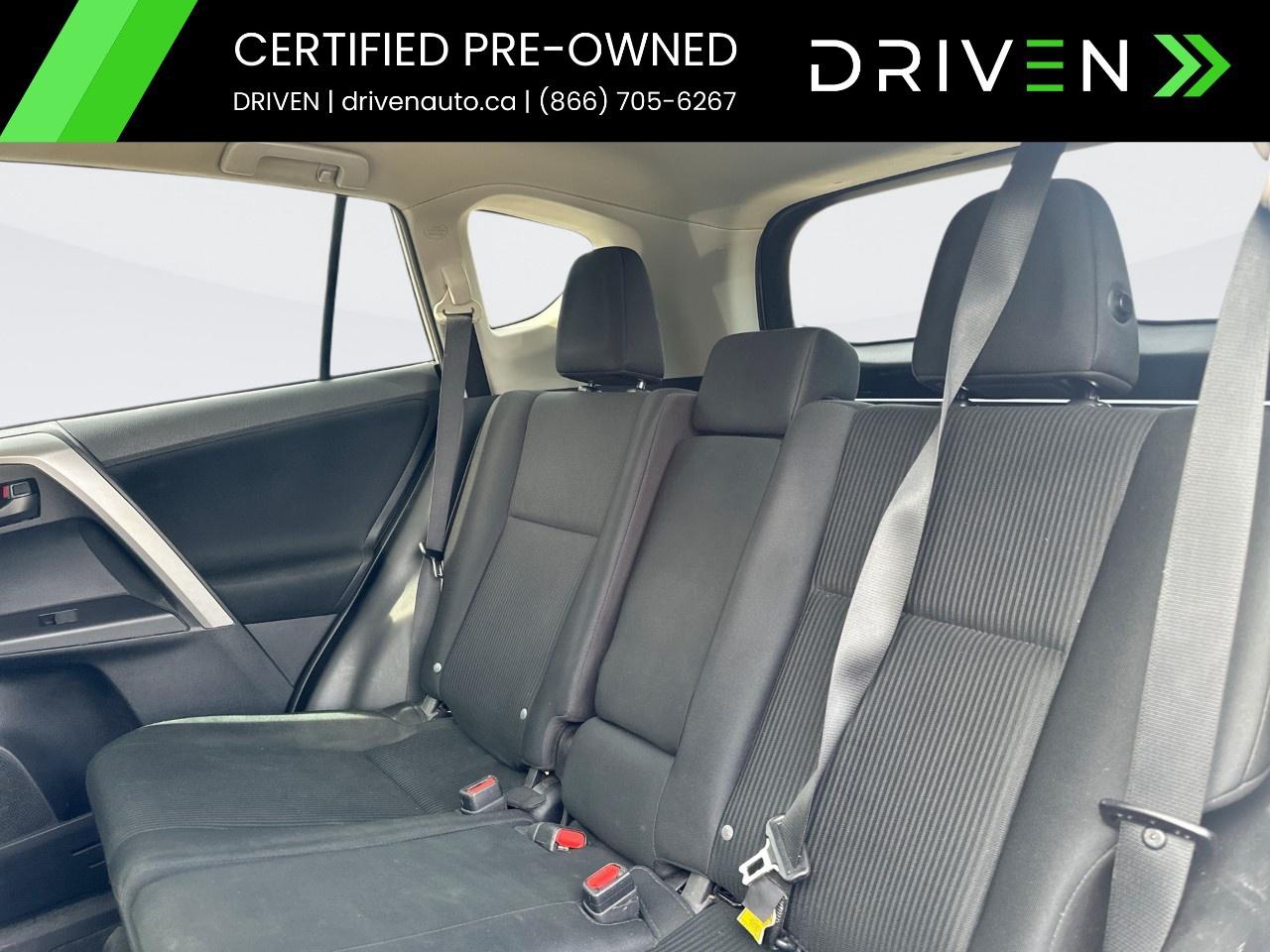 2017 Toyota RAV4 AWD 4dr LE Photo