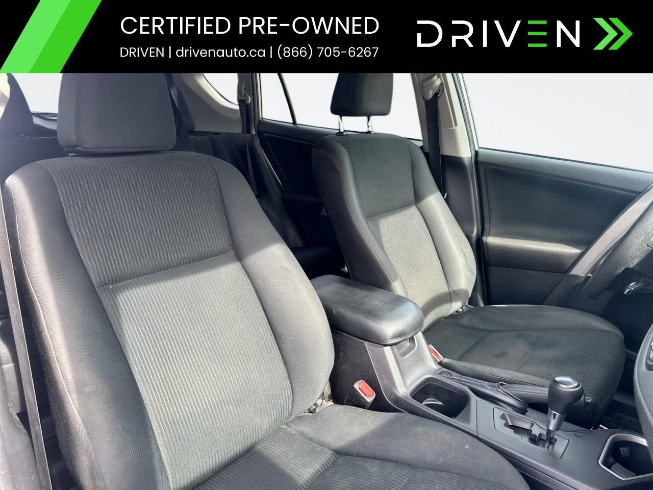 2017 Toyota RAV4 AWD 4dr LE Photo