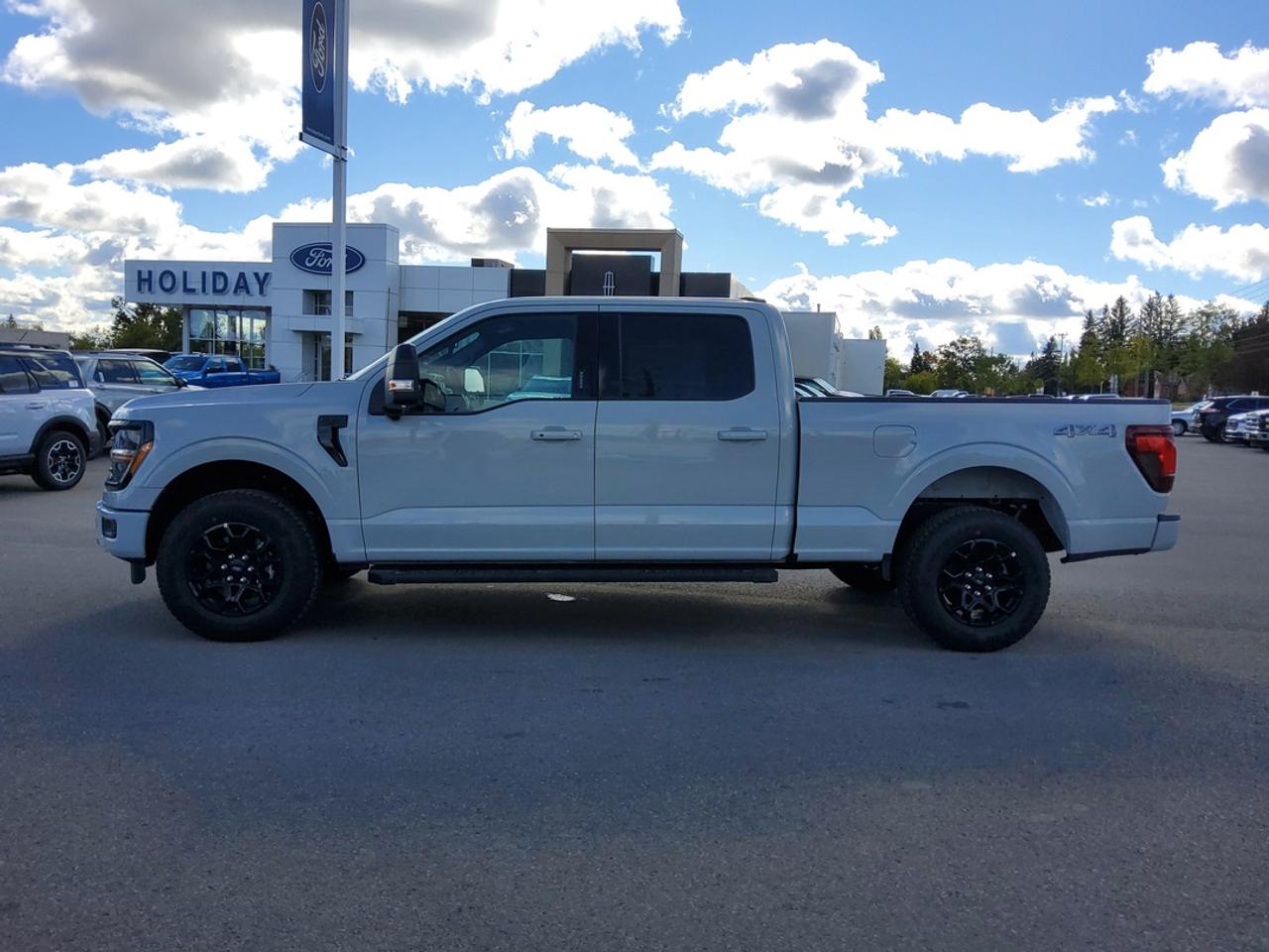 2026 Ford F-150 XLT Photo