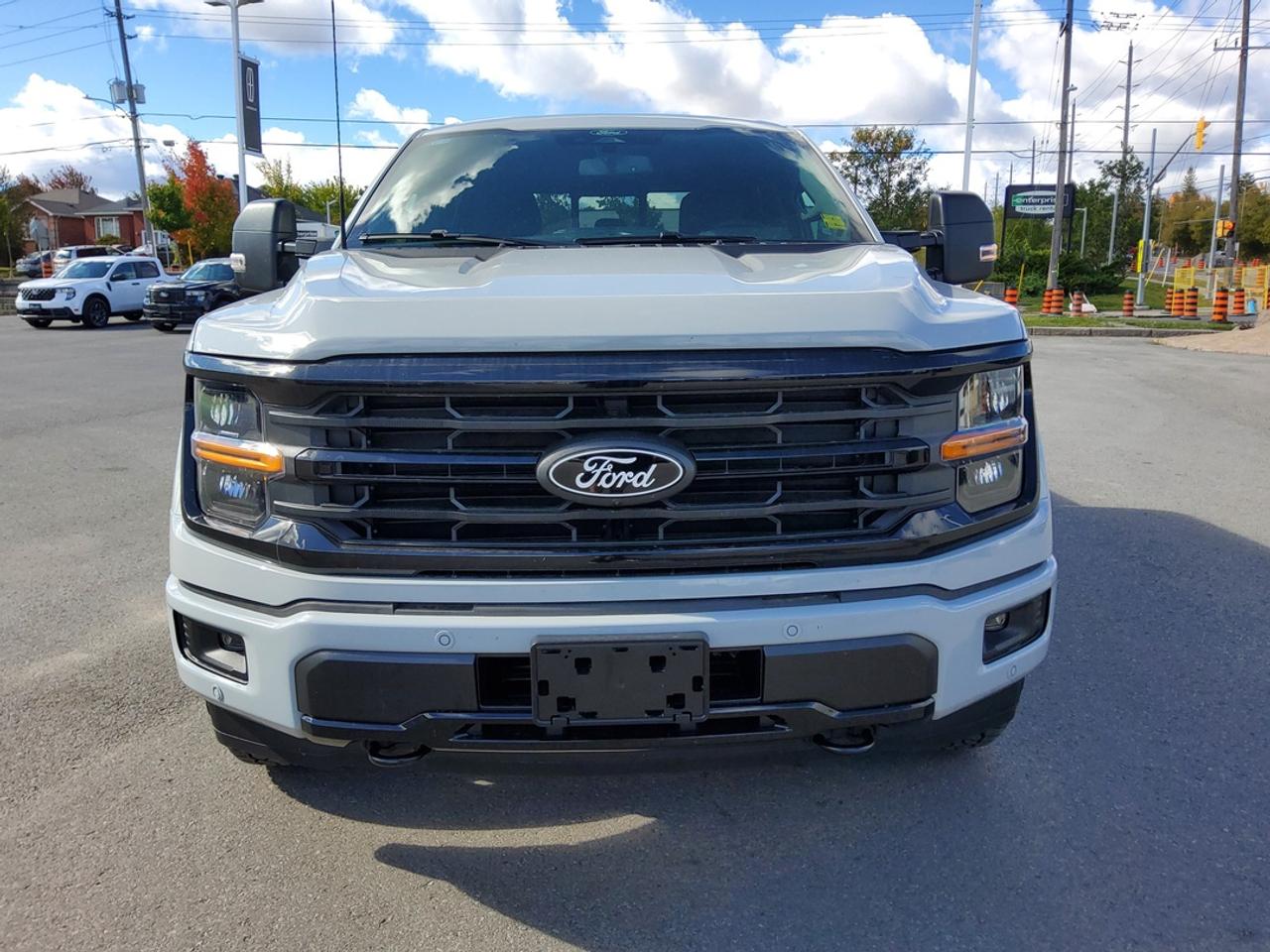 2026 Ford F-150 XLT Photo5