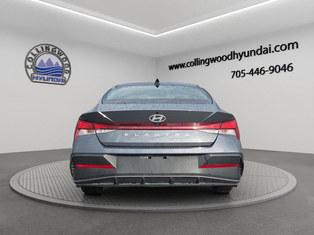 2025 Hyundai Elantra Preferred Photo4