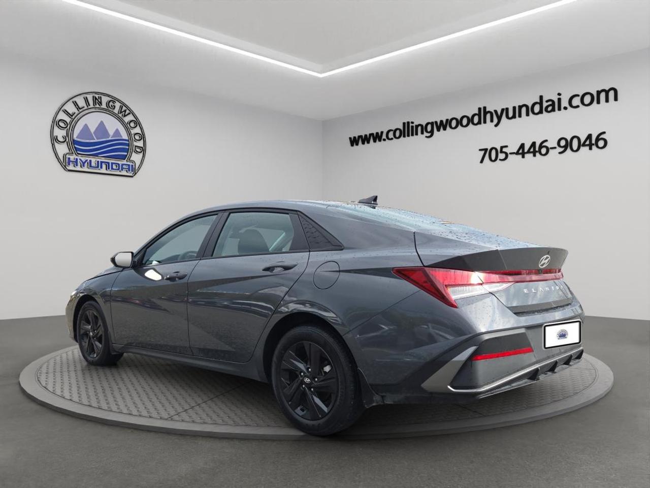 2025 Hyundai Elantra Preferred Photo3