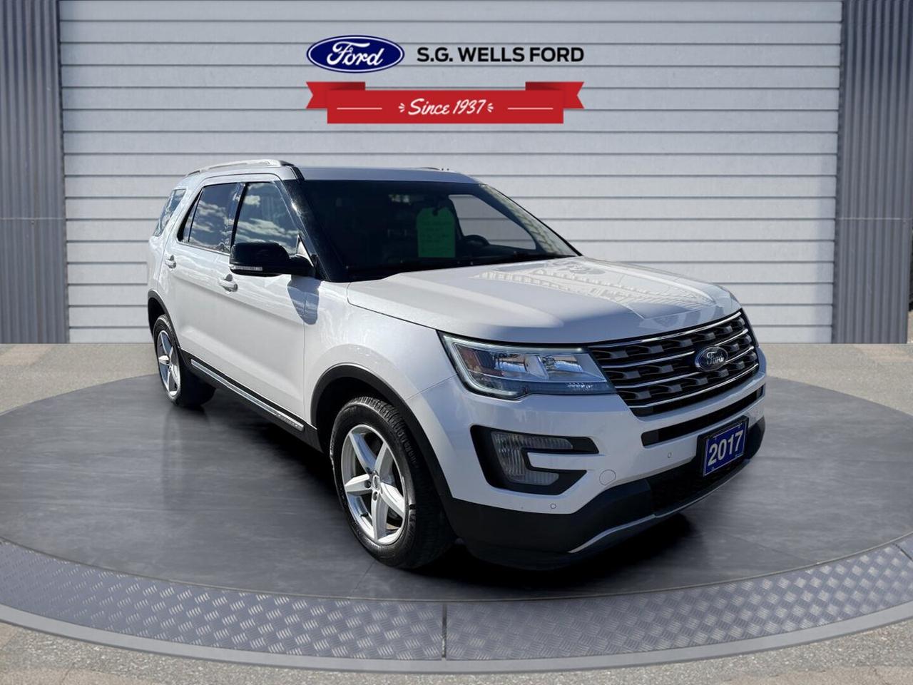 2017 Ford Explorer UNKNOWN Photo2