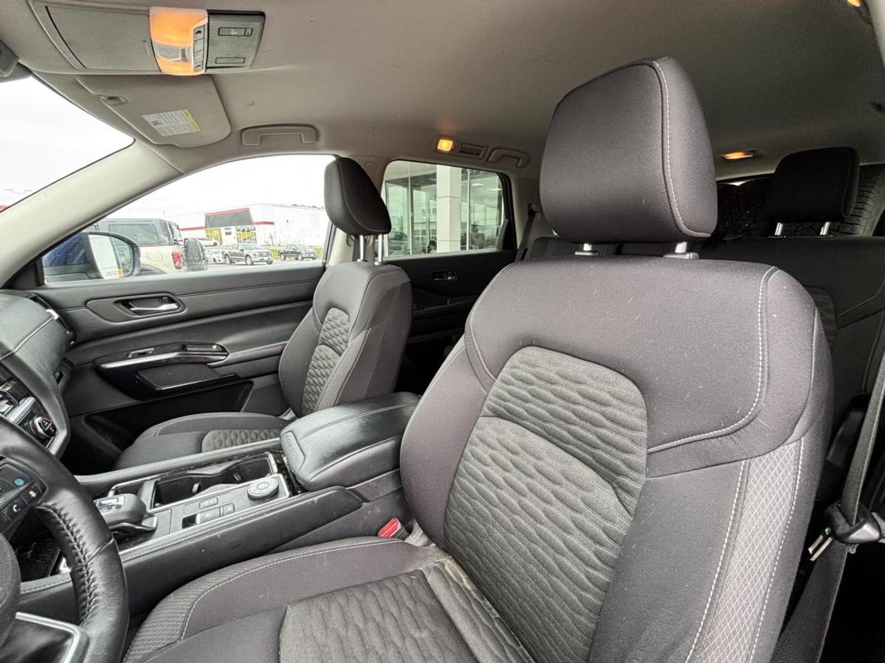 2022 Nissan Pathfinder S Photo