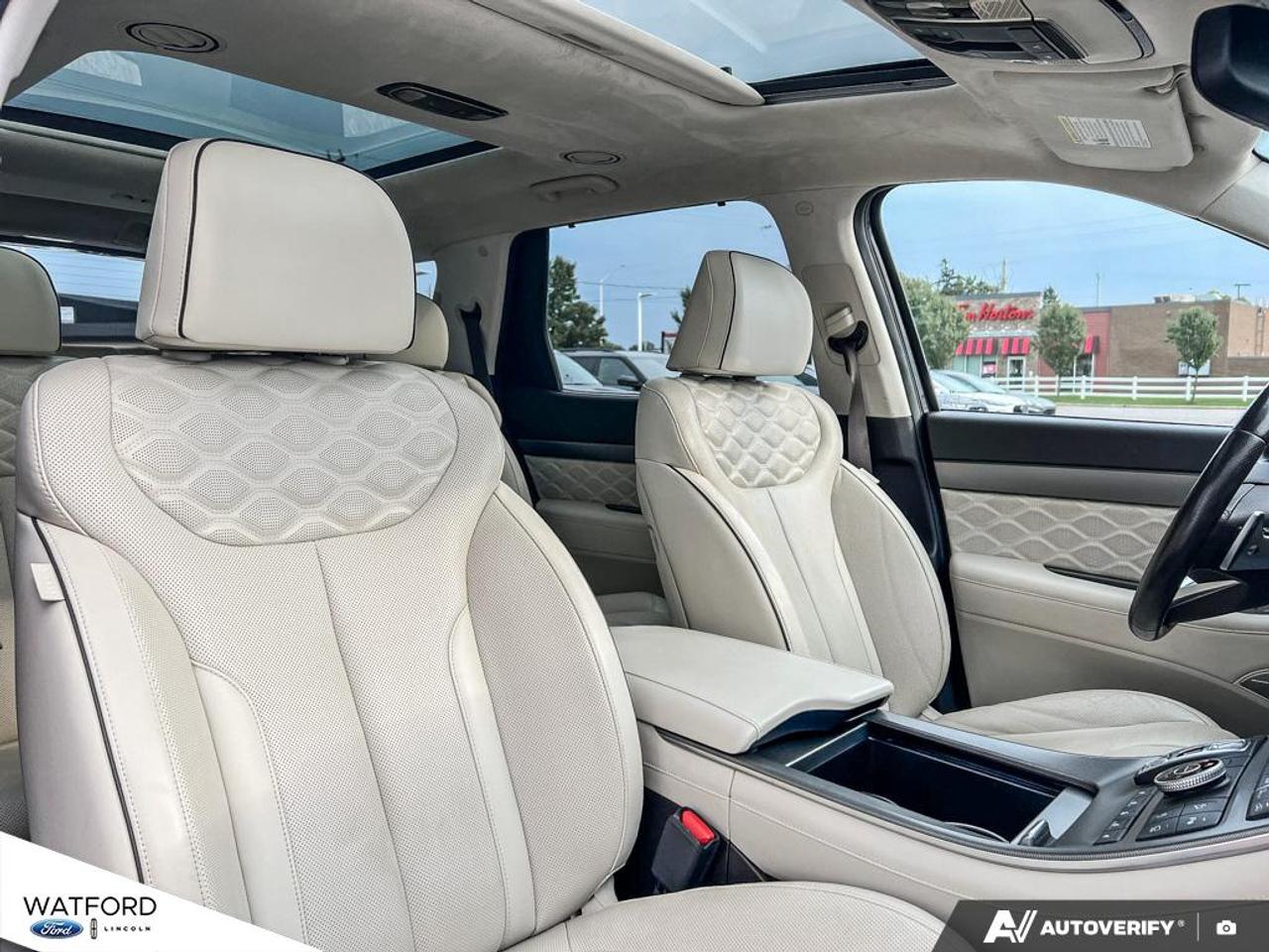 2021 Hyundai PALISADE Ultimate Calligraphy w/Beige 7-Passenger AWD Photo