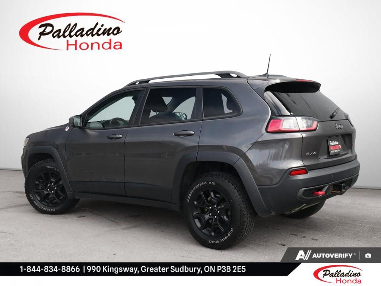 2021 Jeep Cherokee Trailhawk Photo3