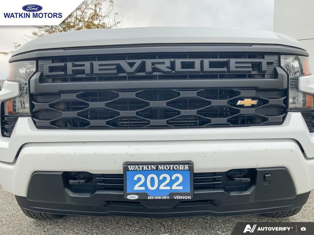2022 Chevrolet Silverado Custom photo 12