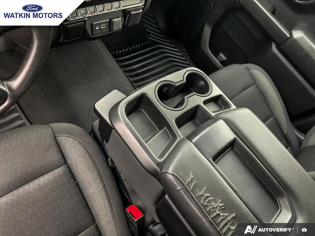 2022 Chevrolet Silverado Custom photo 21