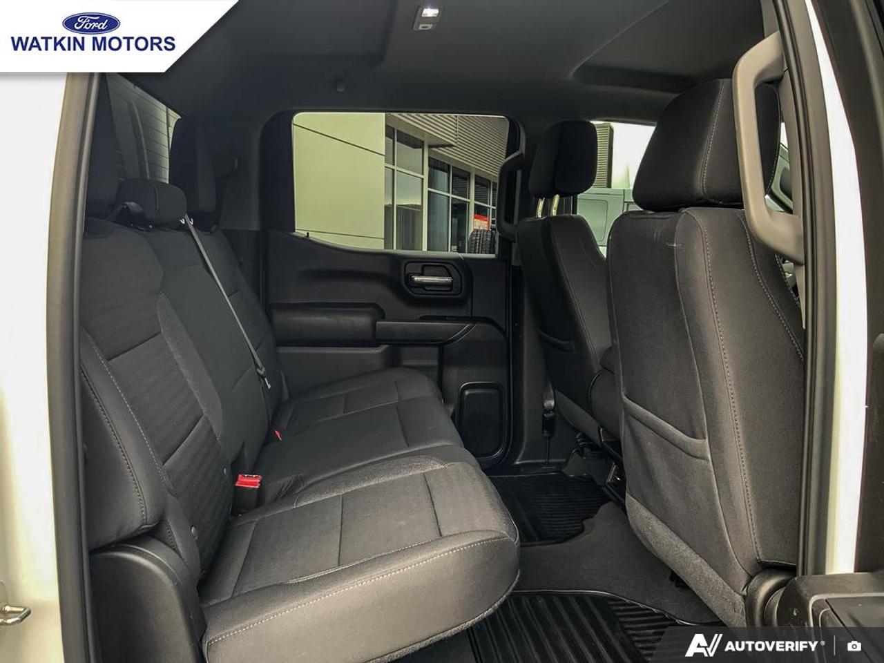 2022 Chevrolet Silverado Custom photo 26