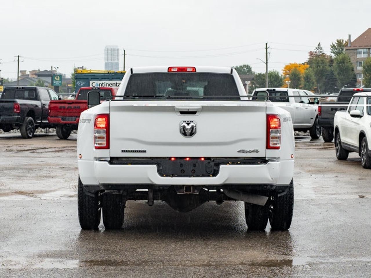 2021 RAM 3500 Big Horn Photo