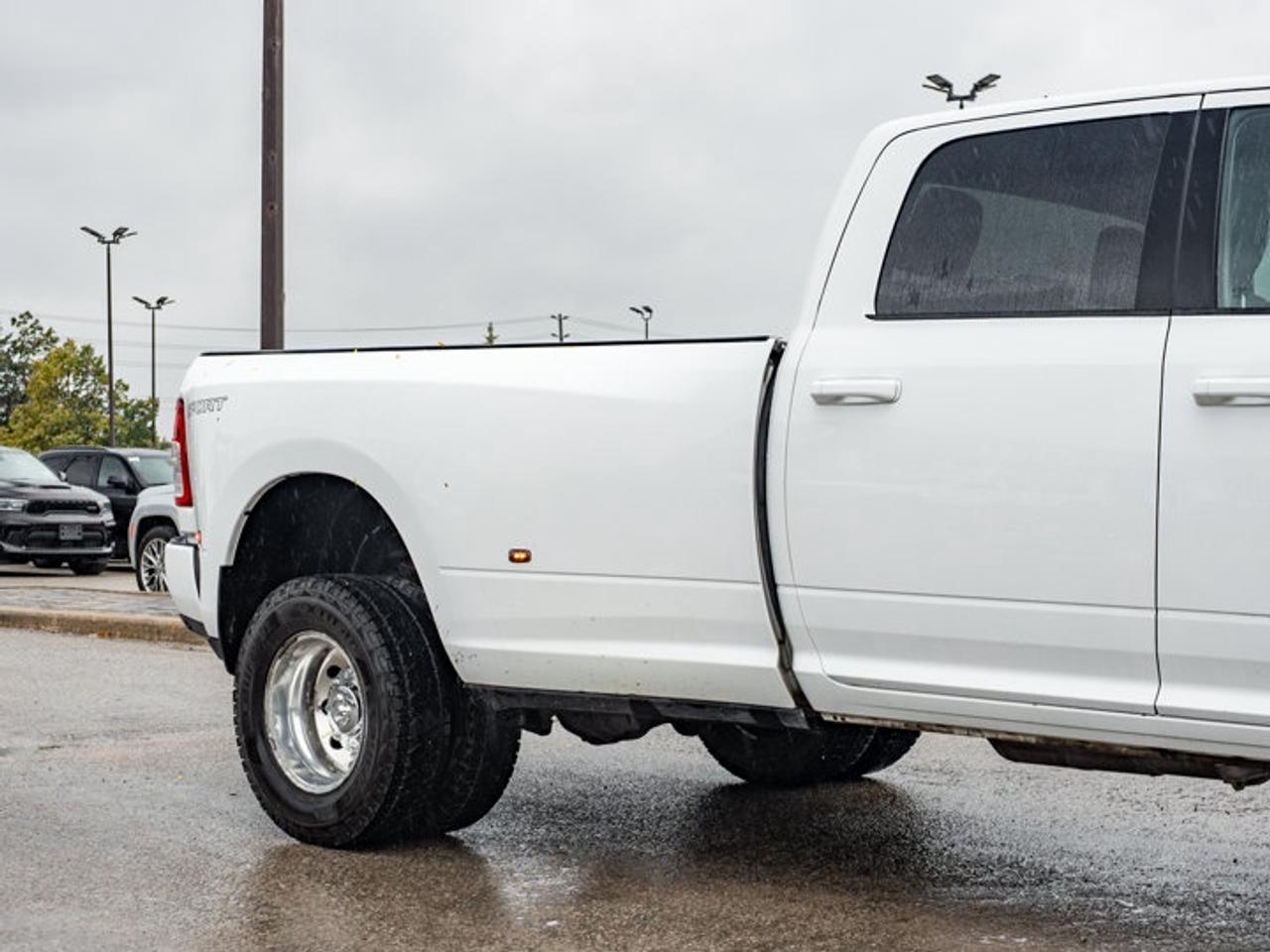 2021 RAM 3500 Big Horn Photo