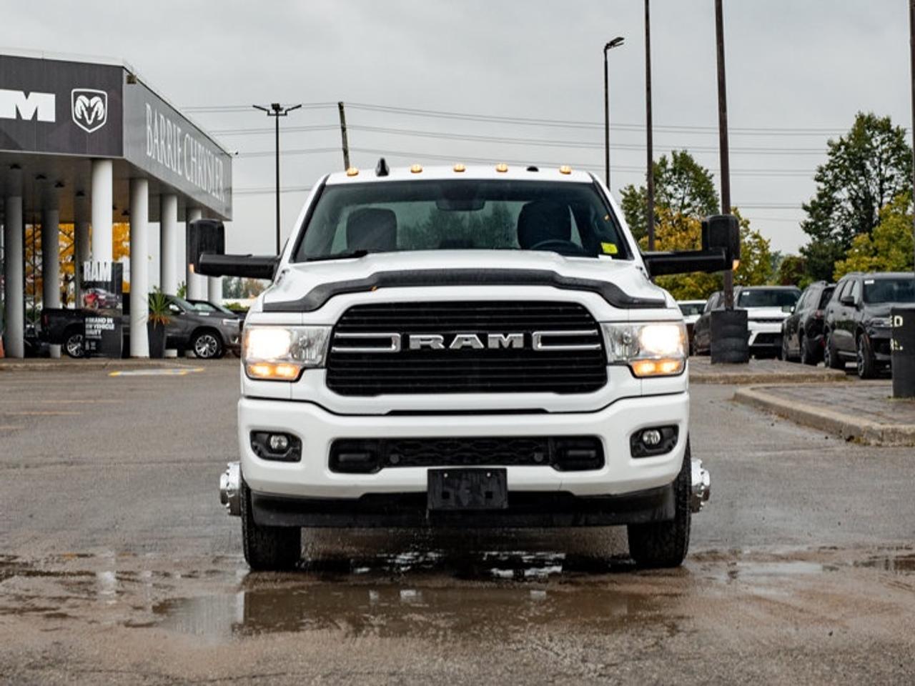 2021 RAM 3500 Big Horn Photo