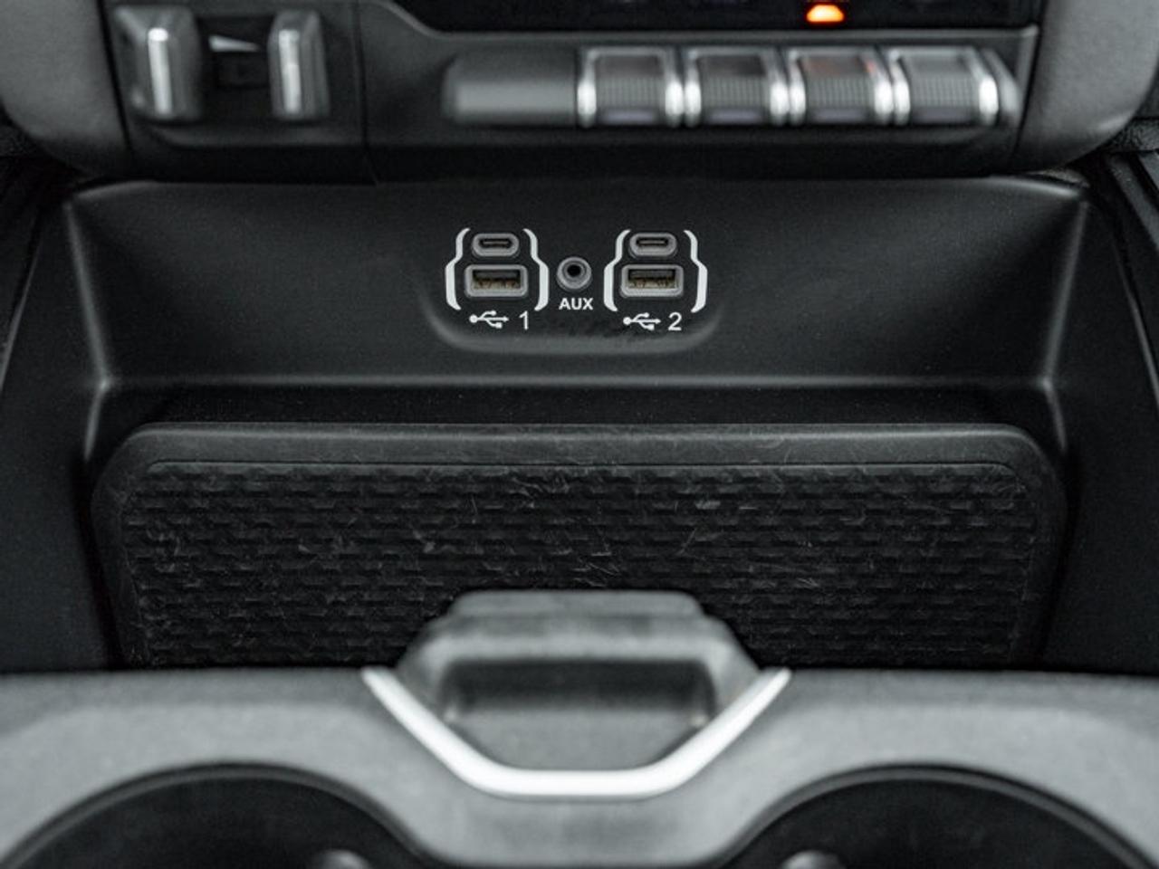 2021 RAM 3500 Big Horn Photo
