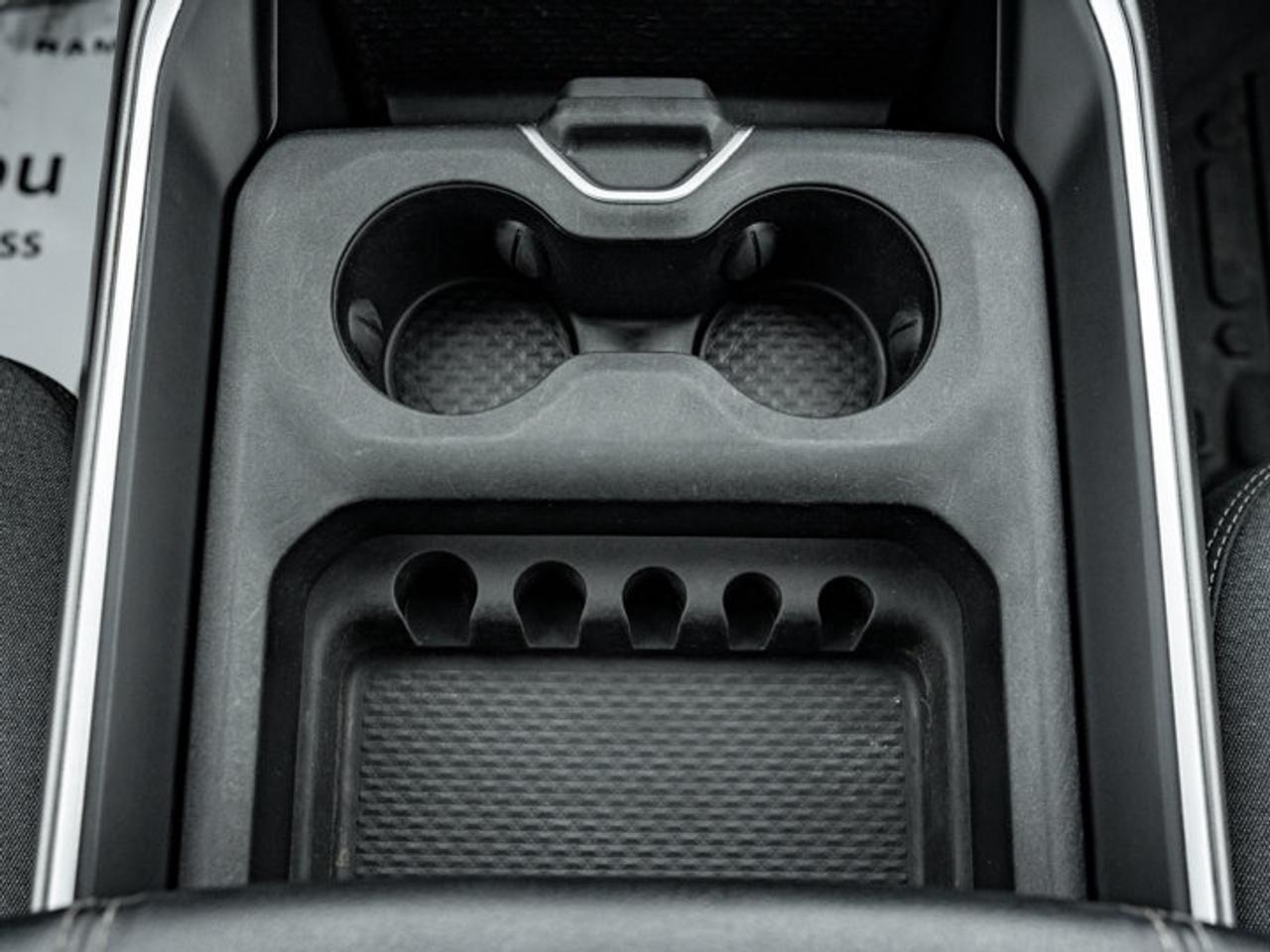 2021 RAM 3500 Big Horn Photo