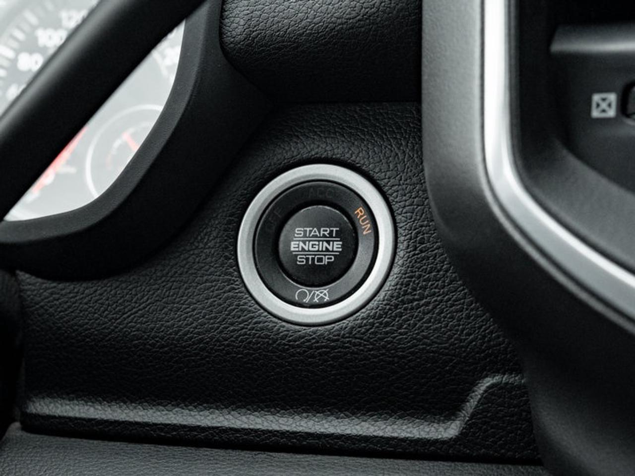 2021 RAM 3500 Big Horn Photo