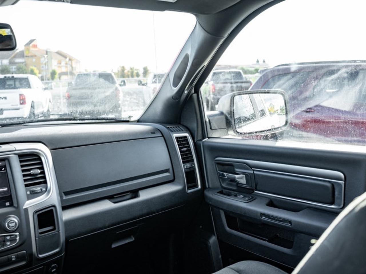 2022 RAM 1500 Classic WARLOCK Photo