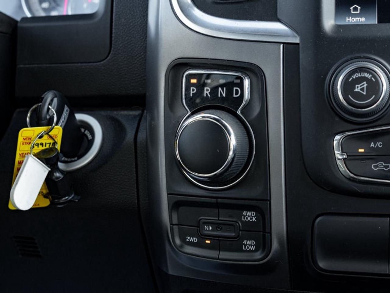 2022 RAM 1500 Classic WARLOCK Photo