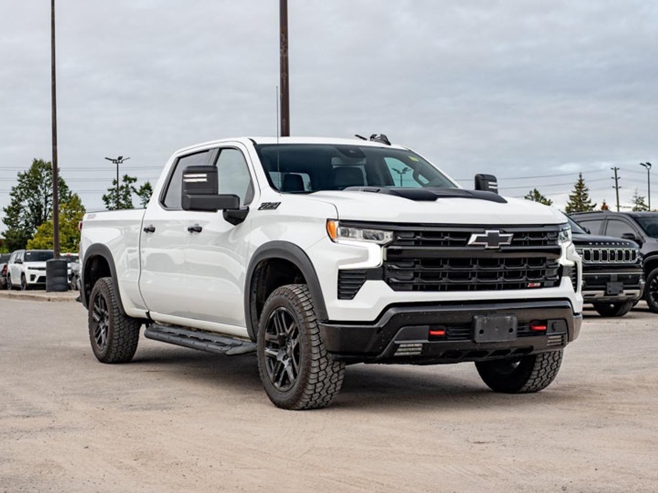 2024 Chevrolet Silverado 1500 LT Trail Boss Photo