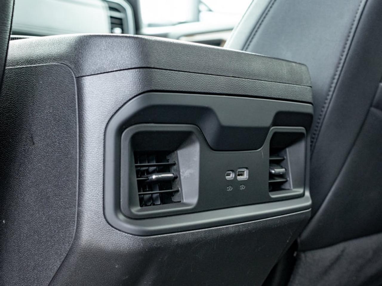 2024 Chevrolet Silverado 1500 LT Trail Boss Photo