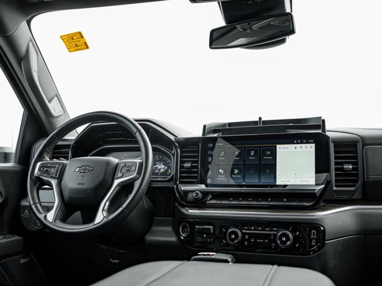 2024 Chevrolet Silverado 1500 LT Trail Boss Photo