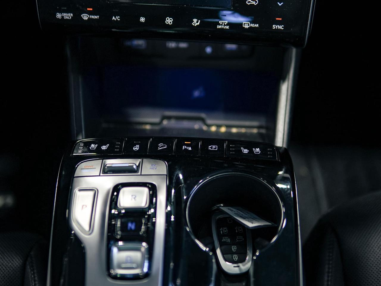 2024 Hyundai Tucson Hybrid ULTIMATE | PHEV | NO ACCIDENTS | LEATHER | BOSE | ROOF Photo