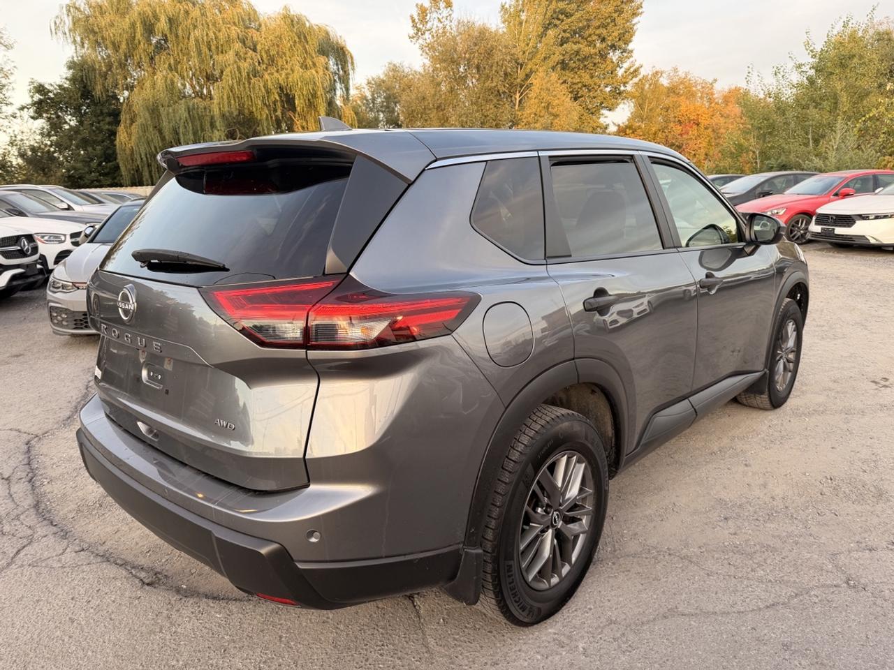 2024 Nissan Rogue S Photo