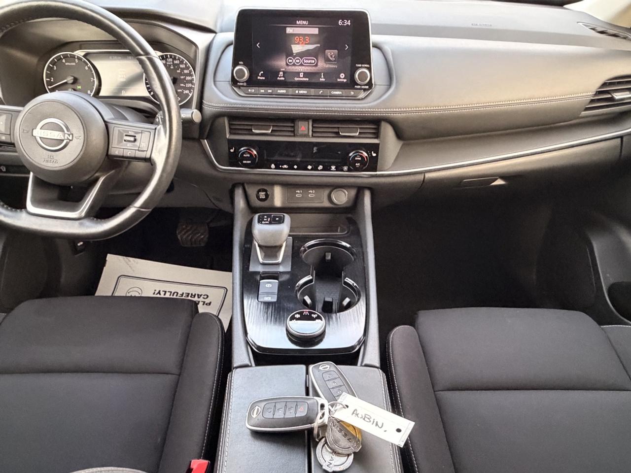 2024 Nissan Rogue S Photo