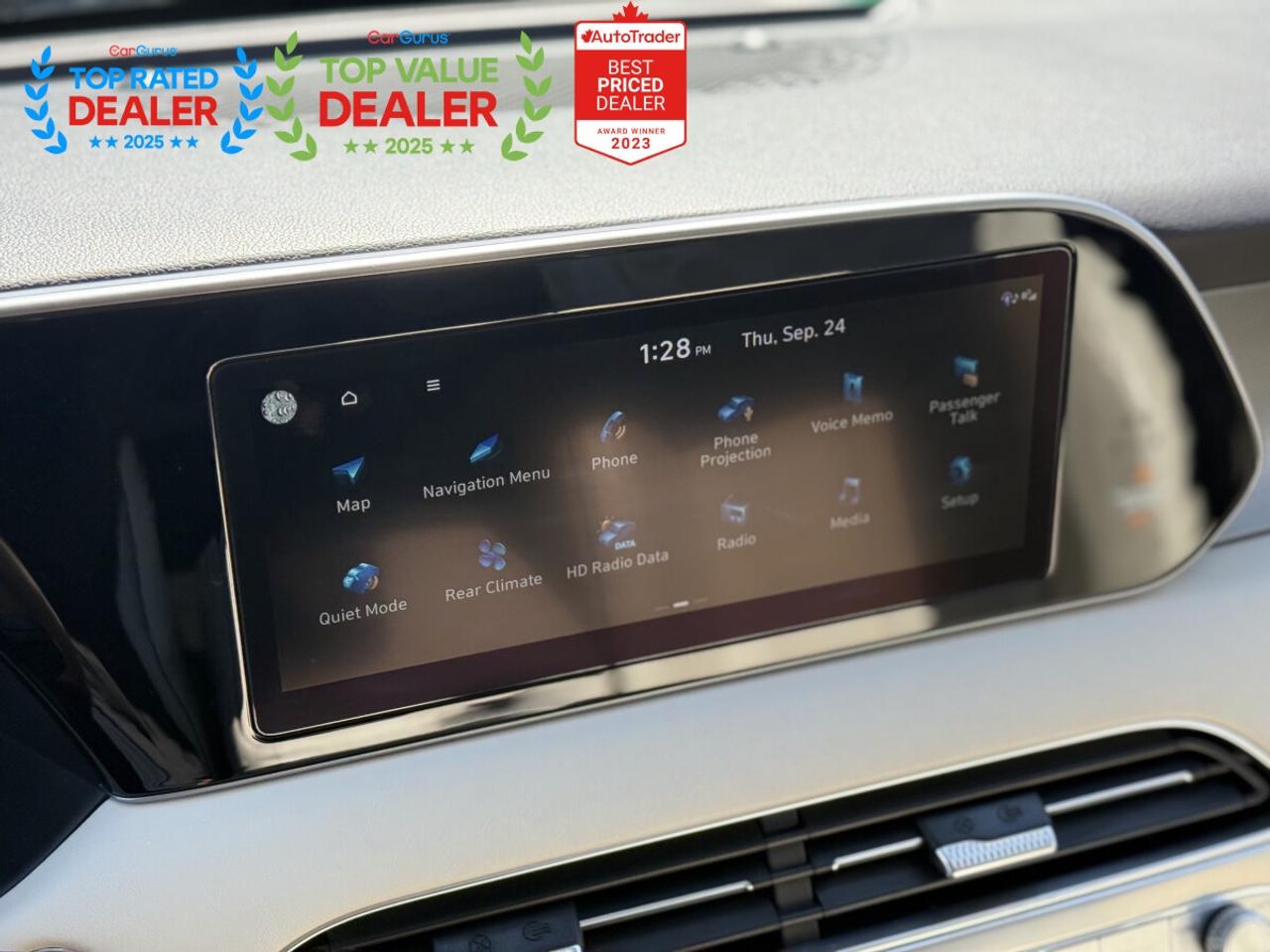 2020 Hyundai PALISADE Ultimate | FULLY DEALER SERVICED | NAPPA LEATHER | HARMAN KARDON | HUD | LOADED Photo