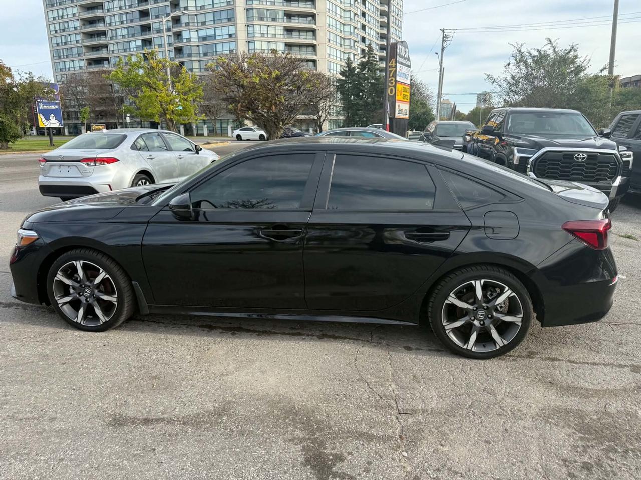 2025 Honda Civic Hybrid Sport Touring Photo