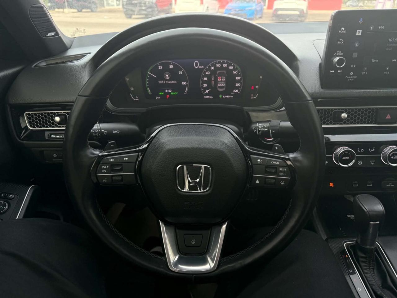 2025 Honda Civic Hybrid Sport Touring Photo