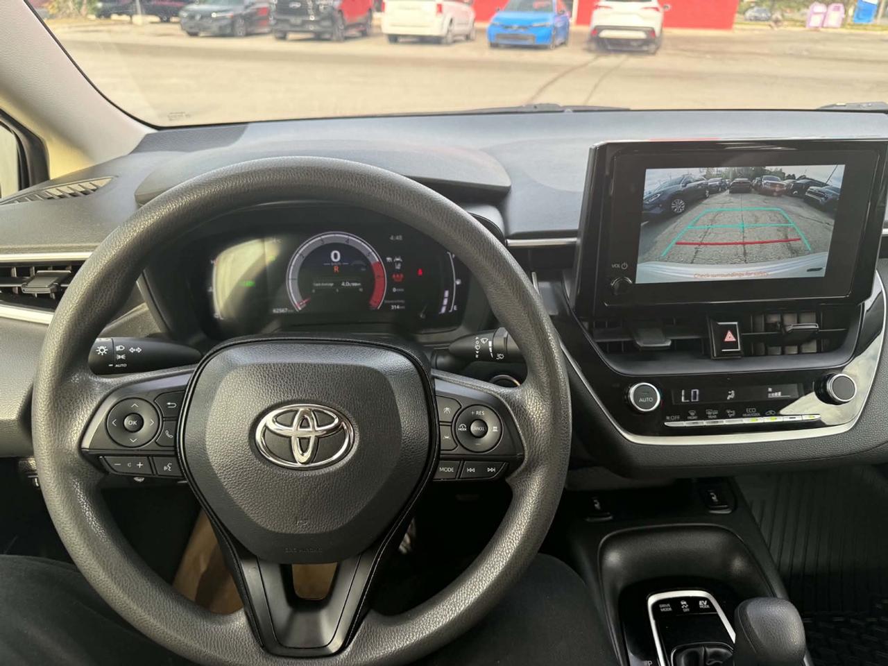 2024 Toyota Corolla Hybrid LE Photo