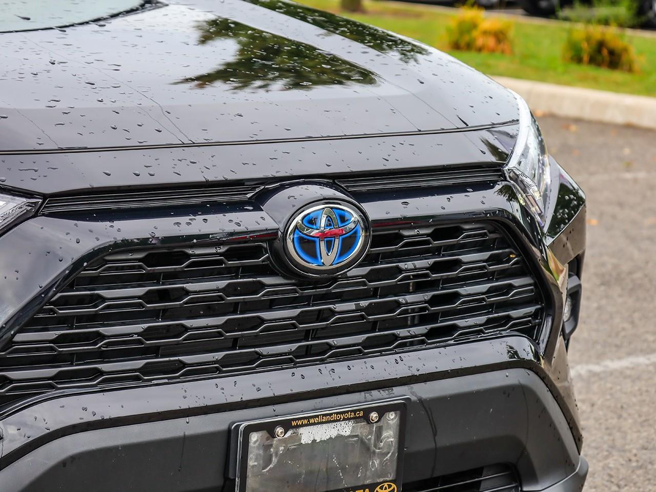 2023 Toyota RAV4 Hybrid XLE HEATED STEERING WHEEL-LEATHER SEATS-SUNROOF-HEATED SEATS- Photo