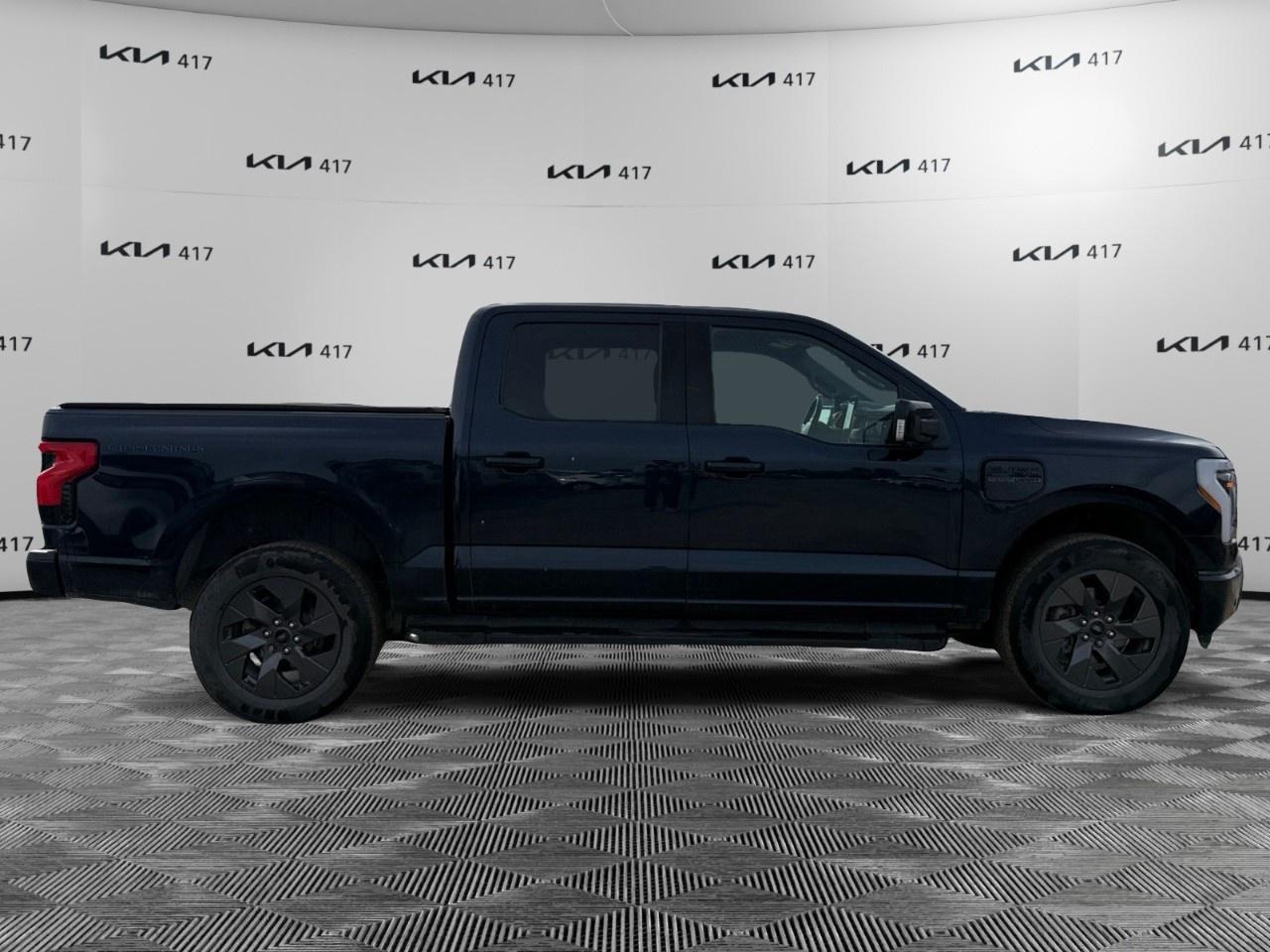 2023 Ford F-150 Lightning Lariat 4WD SuperCrew 5.5' Box Photo