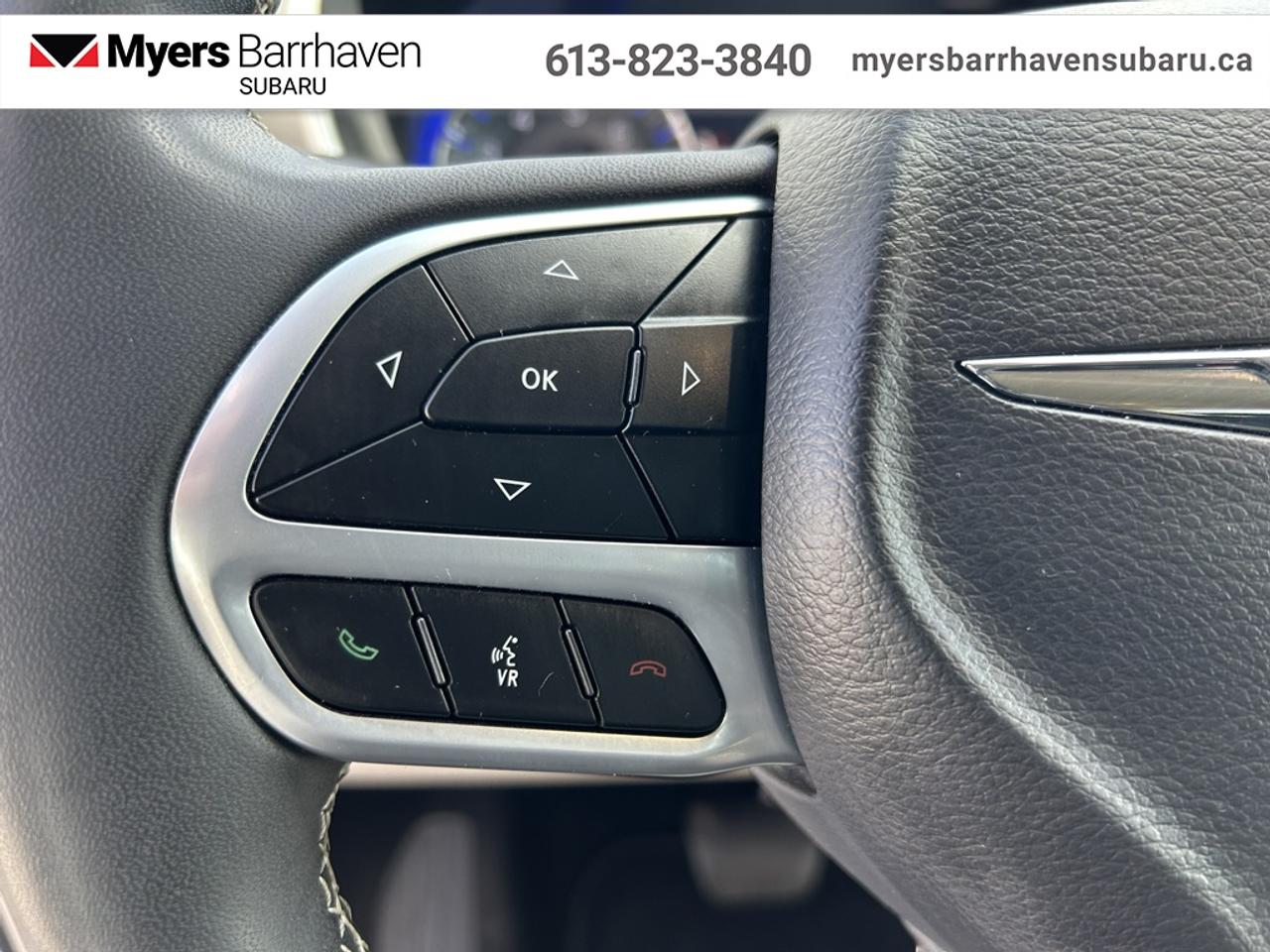 2023 Chrysler Pacifica Touring L  - Apple CarPlay Photo