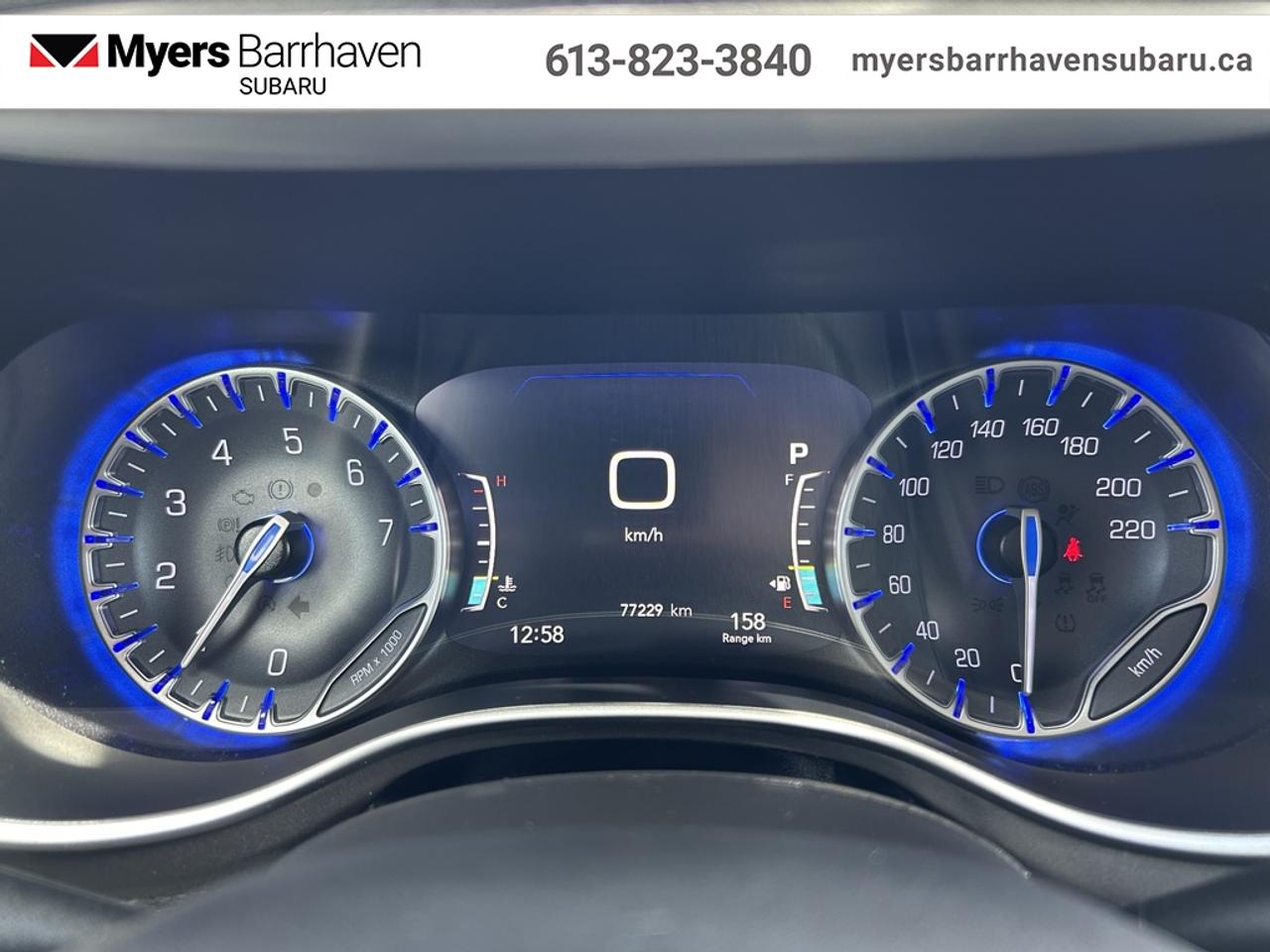 2023 Chrysler Pacifica Touring L  - Apple CarPlay Photo