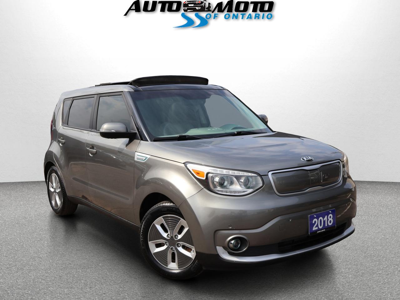 2018 Kia Soul EV LUXURY CERTIFIED *ACCIDENT FREE*KIA MAINTAIN* CAMERA NAV BLUETOOTH LEATHER HEATED SEATS SUNROOF CRUISE ALLOYS - Photo #1