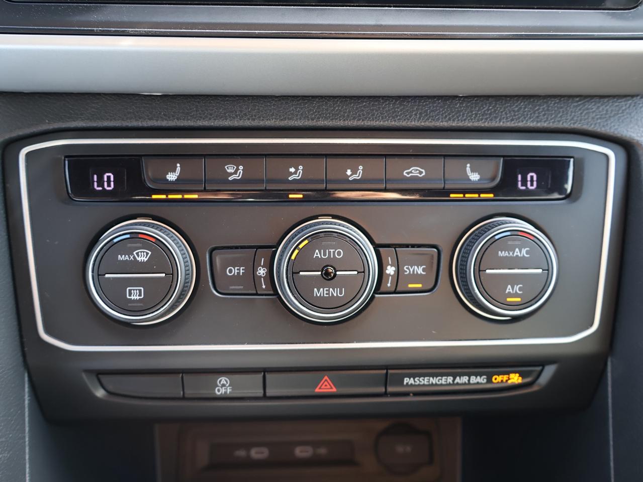 2021 Volkswagen Atlas Cross Sport COMFORTLINE 4MOTION *SERVICE RECORD CAMERA BLUETOOTH HEATED SEATS CRUISE ALLOYS * Photo