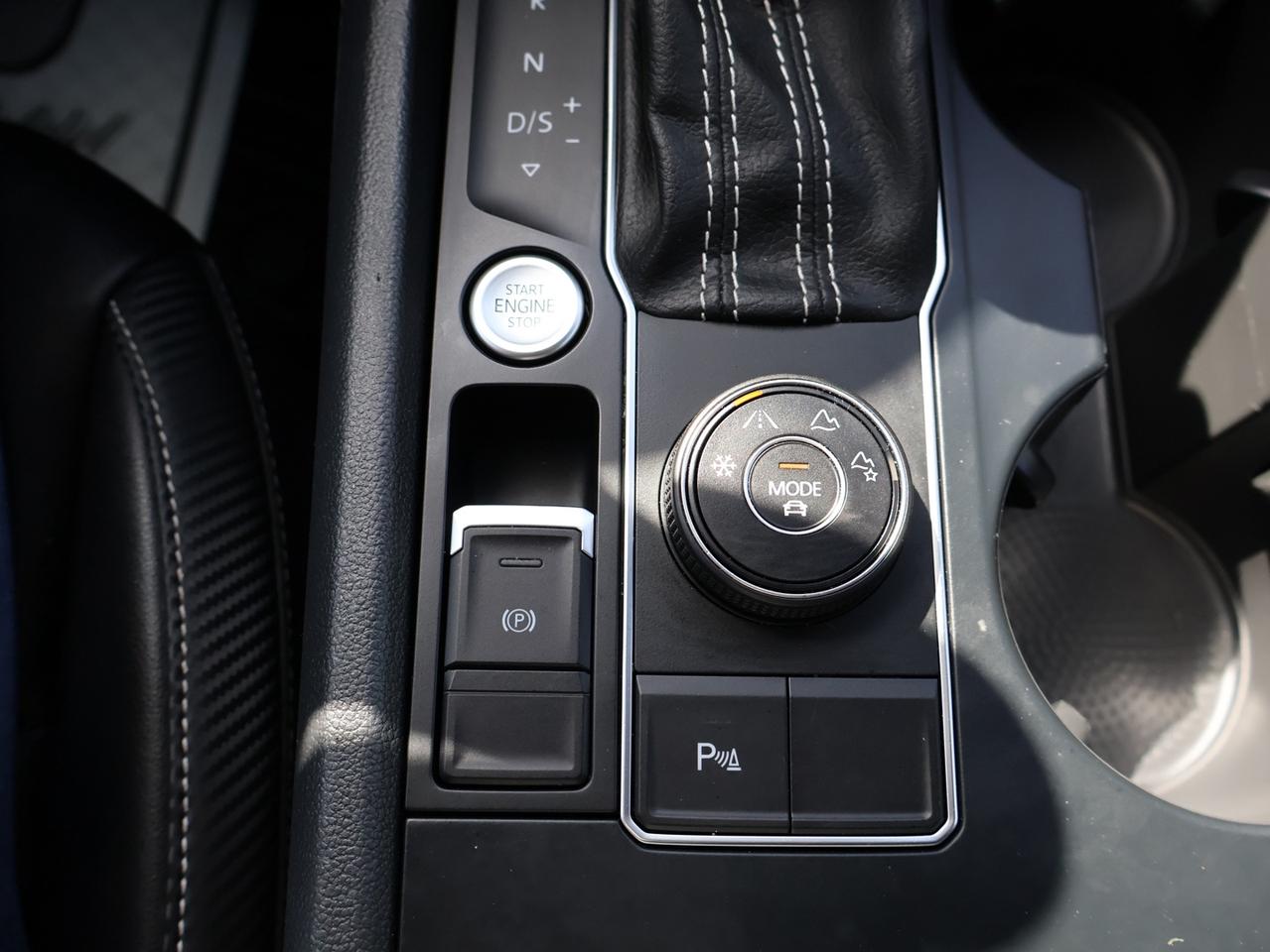 2021 Volkswagen Atlas Cross Sport COMFORTLINE 4MOTION *SERVICE RECORD CAMERA BLUETOOTH HEATED SEATS CRUISE ALLOYS * Photo