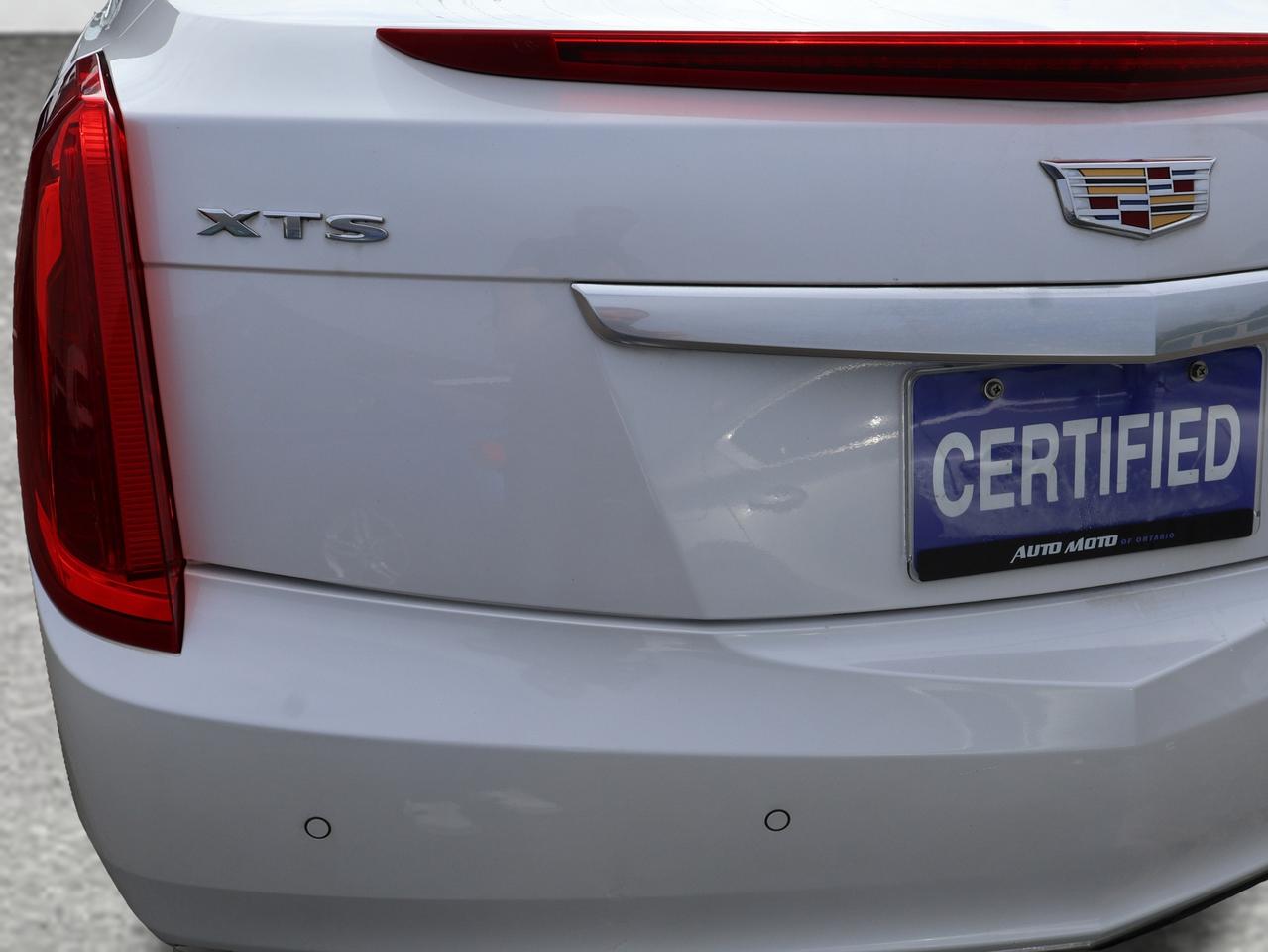 2017 Cadillac XTS CERTIFIED *ACCIDENT FREE* BLUETOOTH LEATHER HEATED SEATS CRUISE ALLOYS Photo