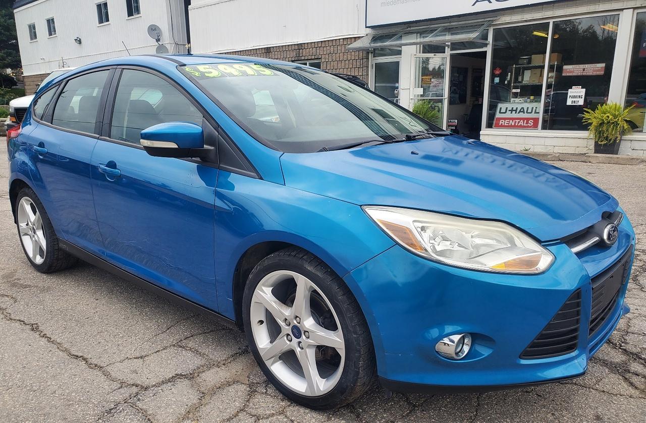 2012 Ford Focus SE Photo5