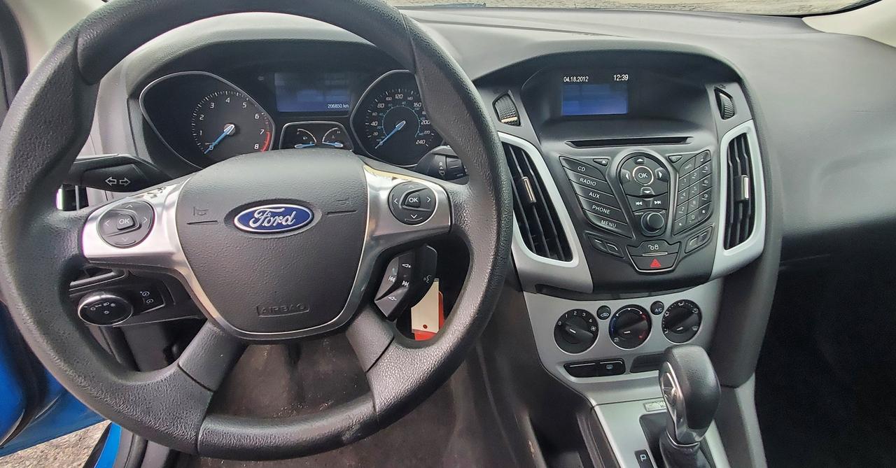 2012 Ford Focus SE Photo