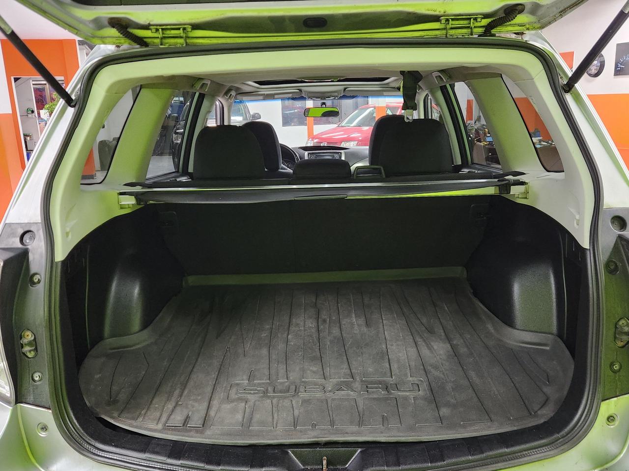 2012 Subaru Forester X Limited SUNROOF H-TED SEATS BLUETOOTH 4CYL Photo