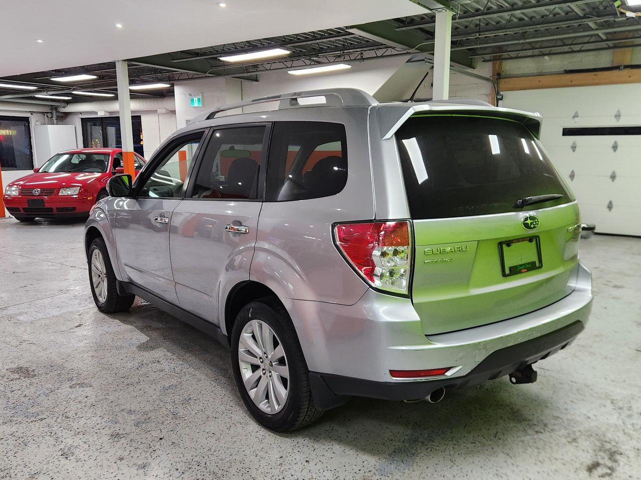 2012 Subaru Forester X Limited SUNROOF H-TED SEATS BLUETOOTH 4CYL Photo