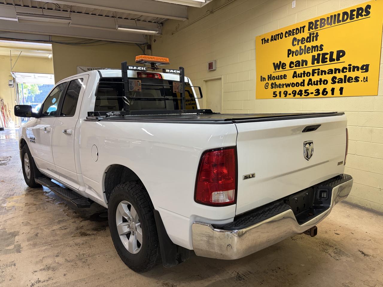 2016 RAM 1500 SLT Photo