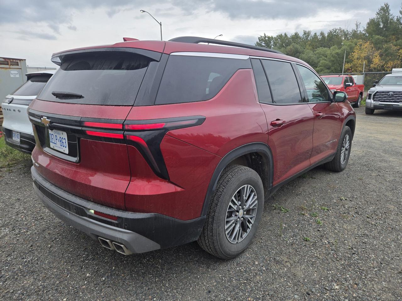 2025 Chevrolet Traverse LT Photo